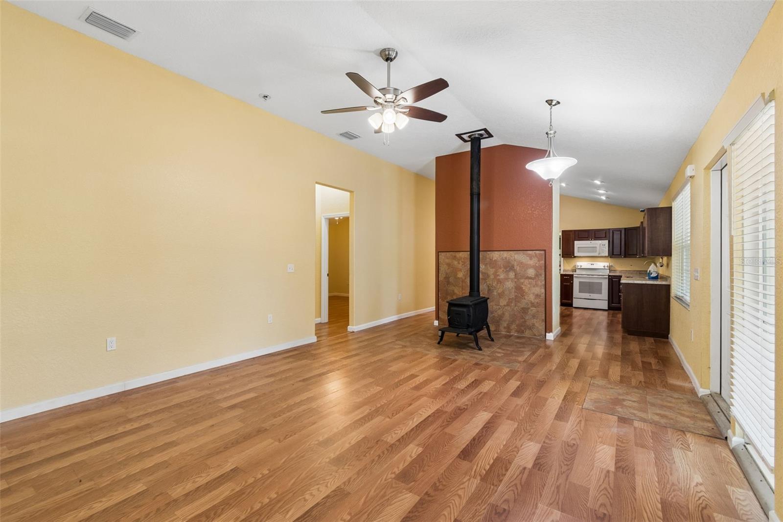11274 S Riviera Dr Property Photo 8