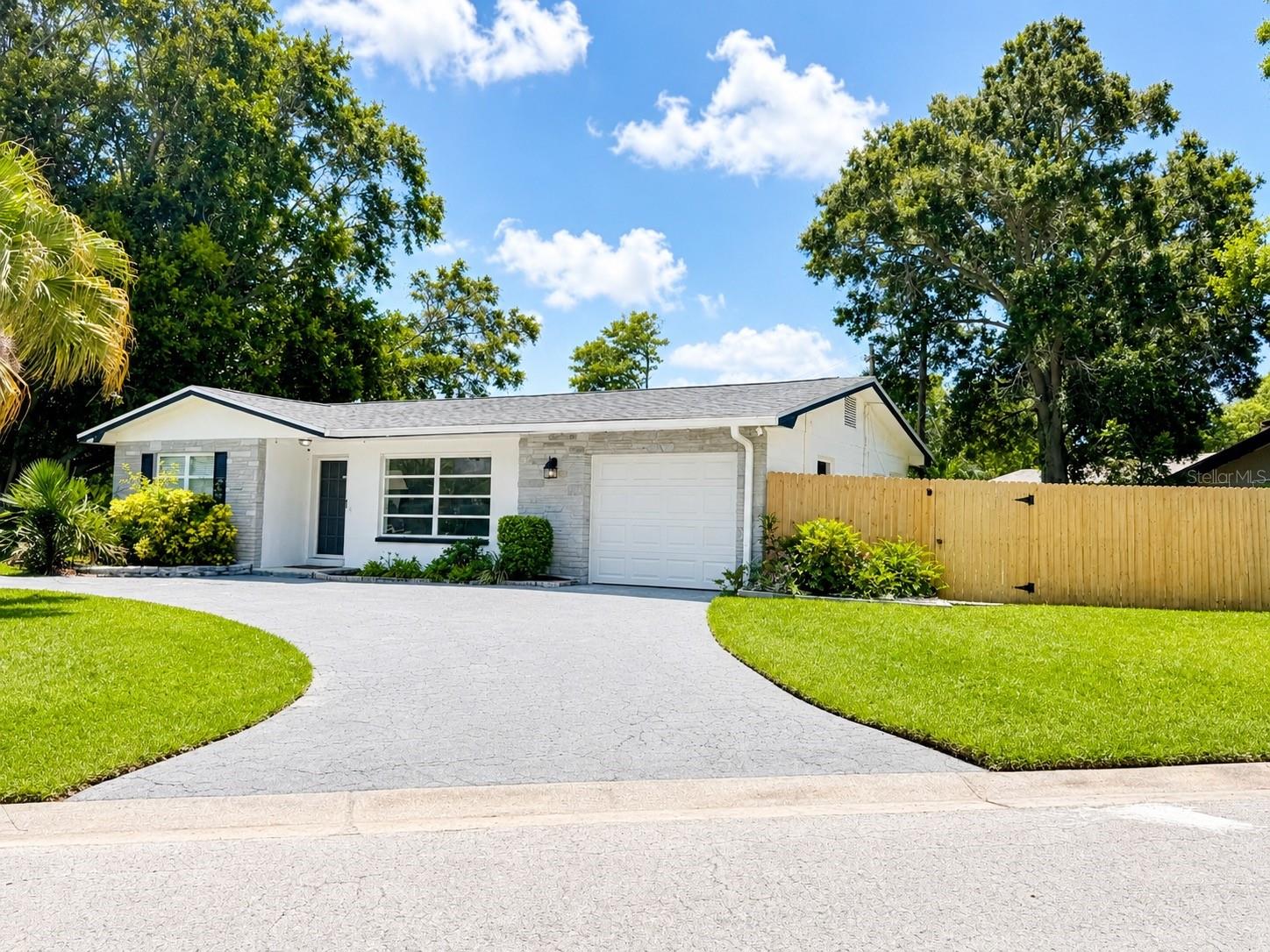 12620 82nd Ter Property Photo 1