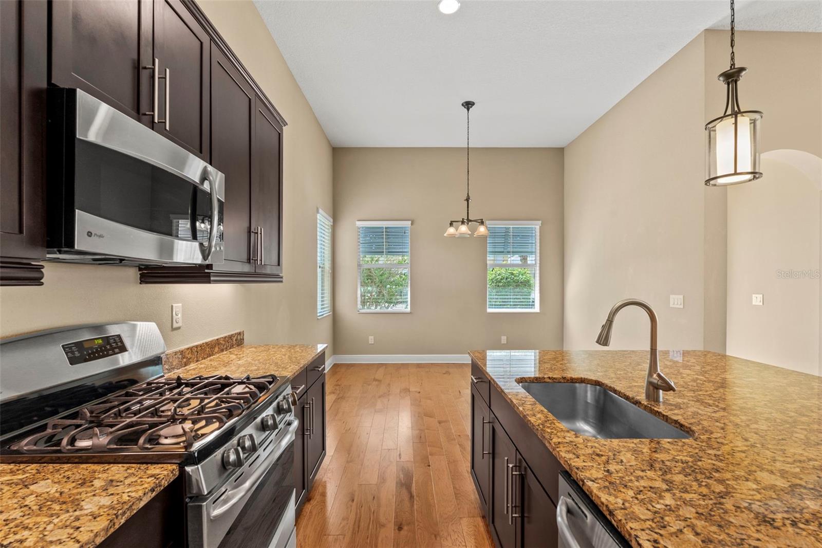514 Winterside Dr Property Photo 15