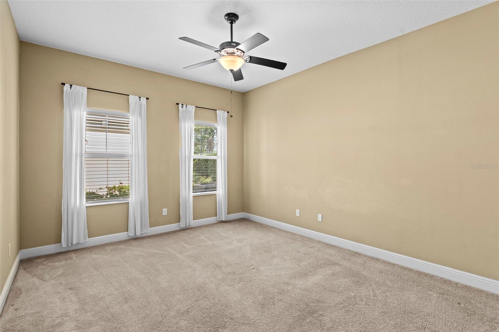 514 Winterside Dr Property Photo 30