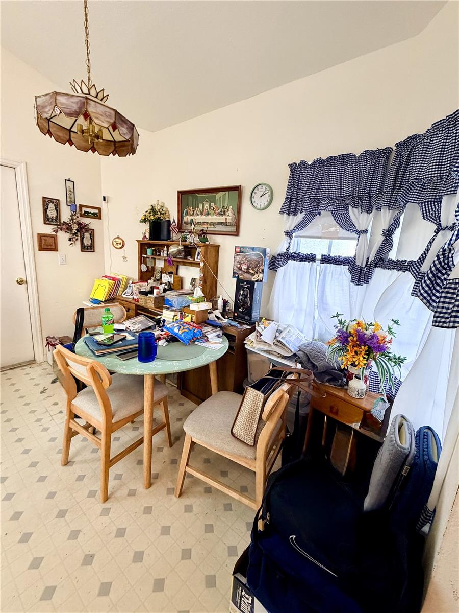 14030 Hexam Rd Property Photo 3