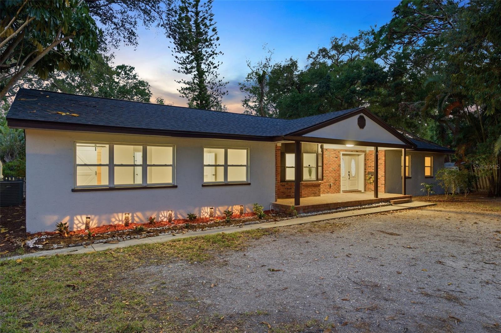 3084 Spirea St Property Photo 1