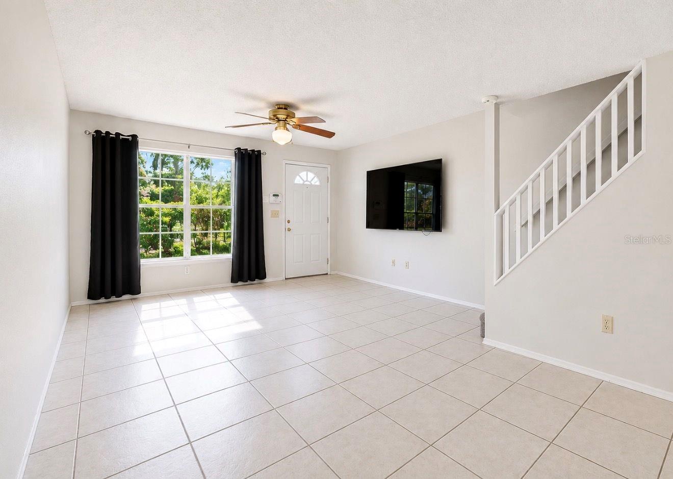 2316 Fletchers Point Cir Property Photo 4