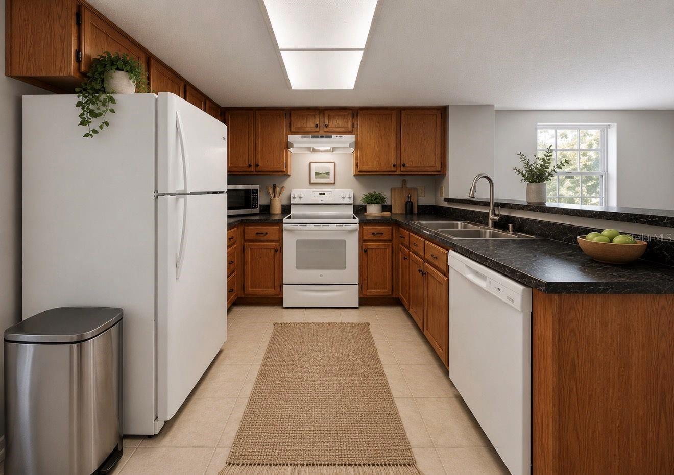 2316 Fletchers Point Cir Property Photo 17