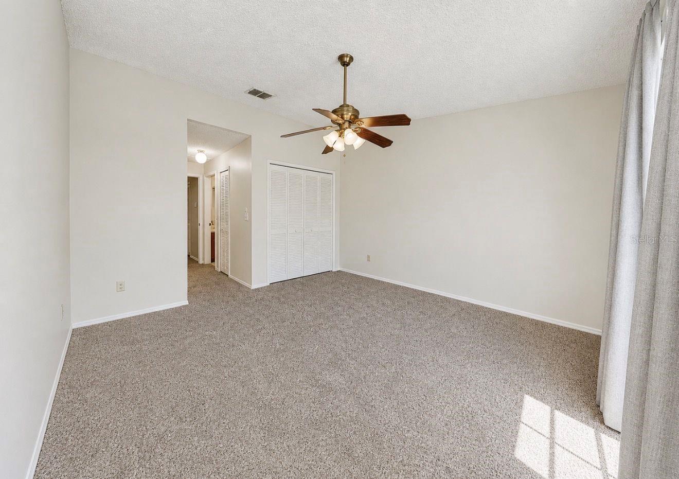 2316 Fletchers Point Cir Property Photo 33