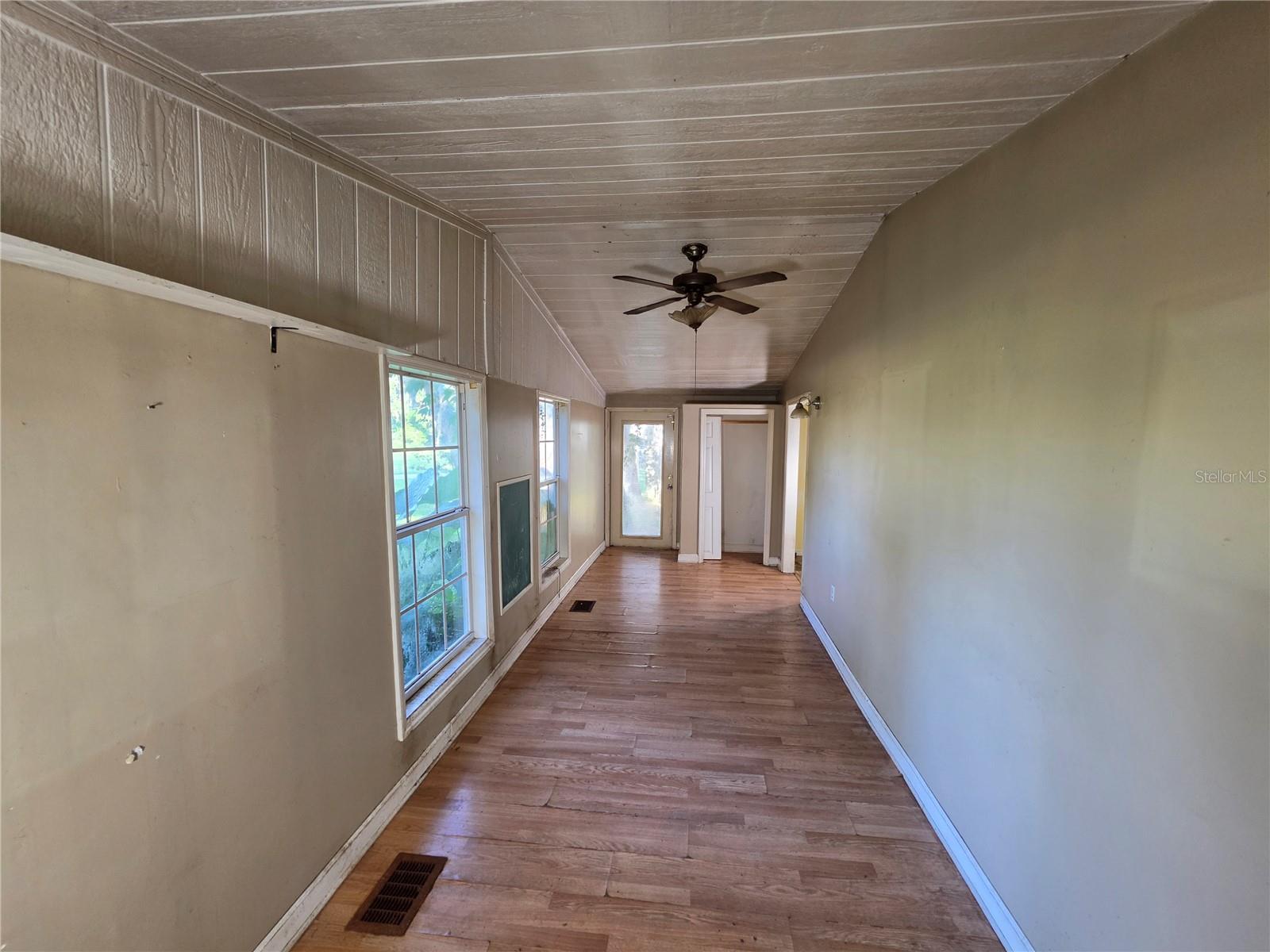 3642 Kalman Dr Property Photo 4