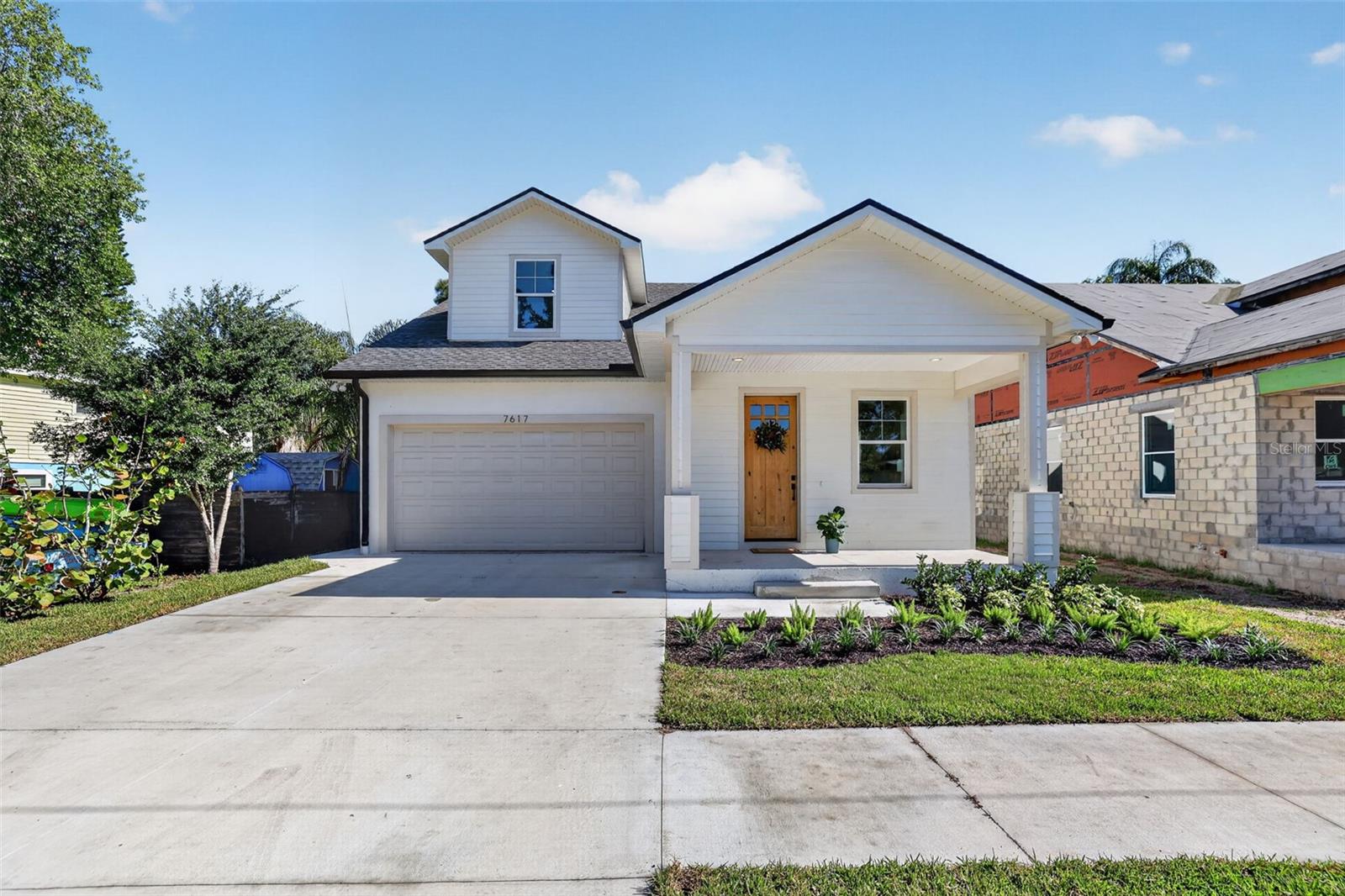7617 Alvina St Property Photo 1