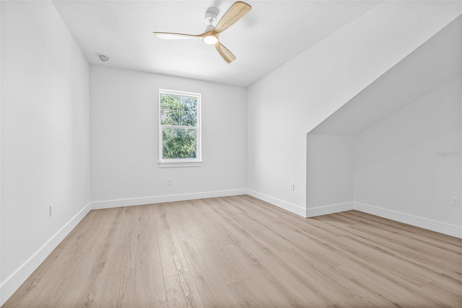 7617 Alvina St Property Photo 35
