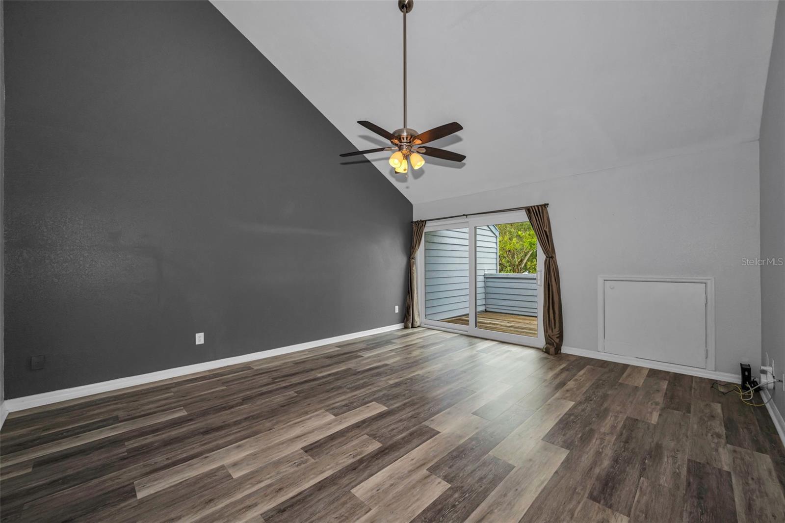 9150 Park Blvd #6 Property Photo 16
