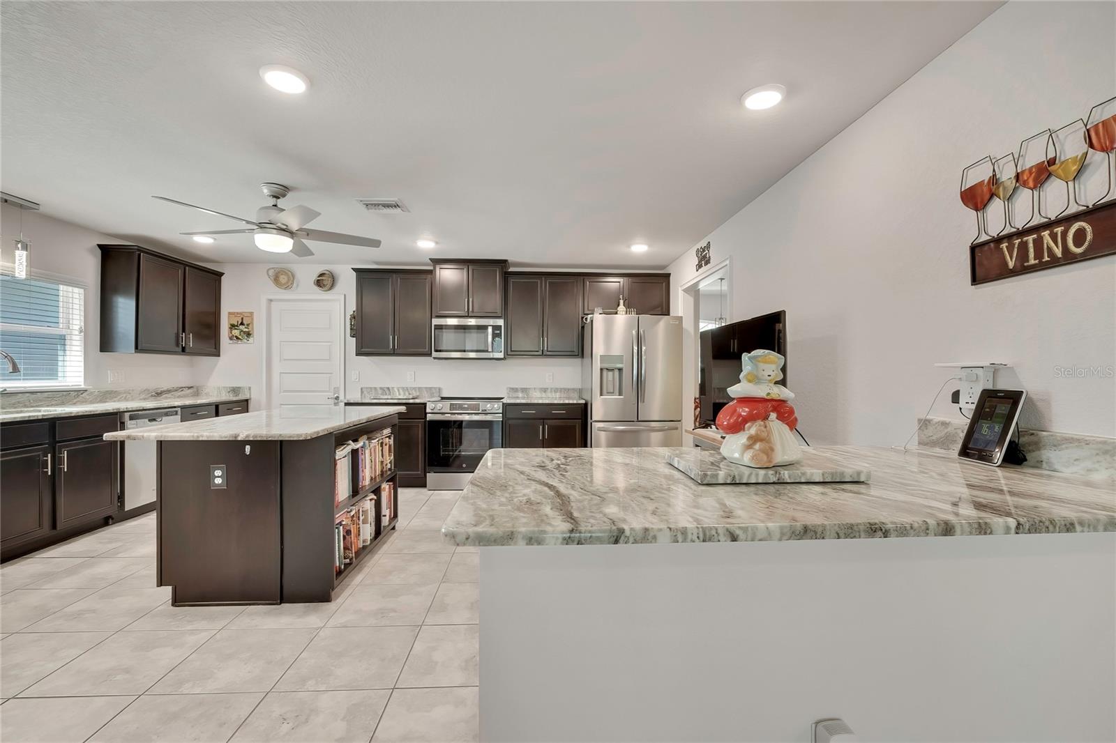 24 Tall Marigolds Ct Property Photo 14