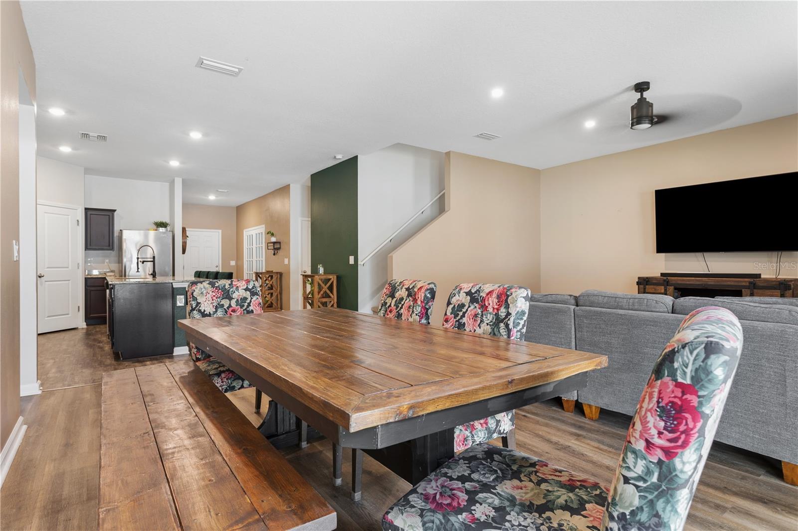 35159 Daisy Meadow Loop Property Photo 7