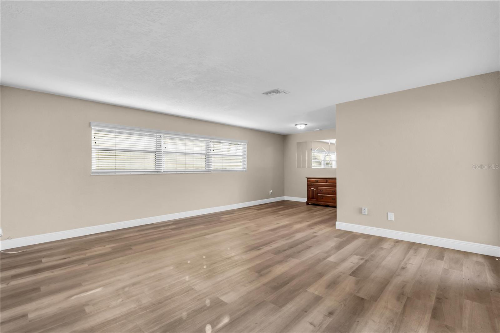6860 Park St S Property Photo 3