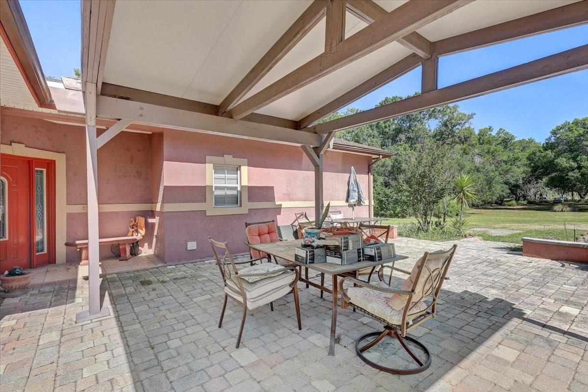 4954 Ewell Rd Property Photo 3