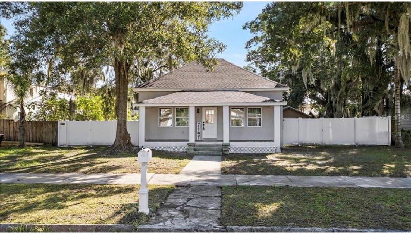 506 N WARNELL ST Property Photo 1