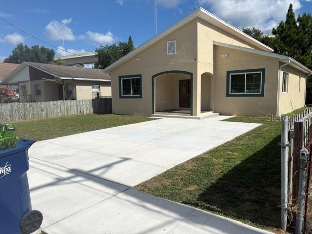 2812 Durham St Property Photo 1