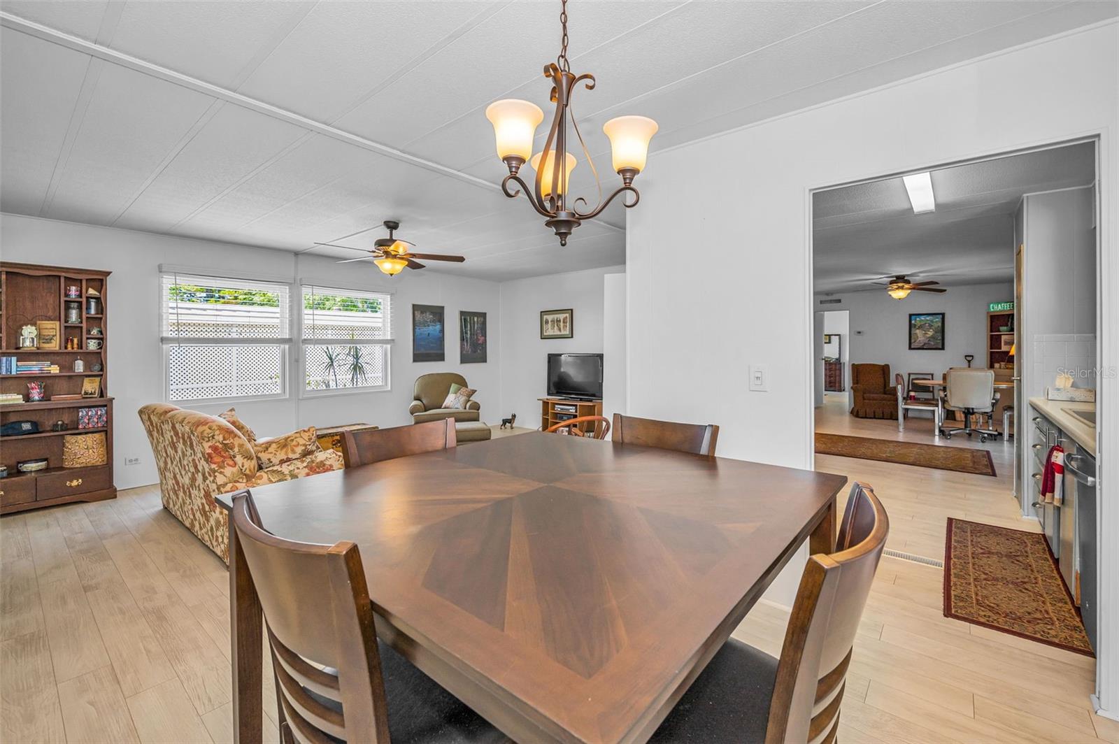 3230 Lanark Dr Property Photo 8