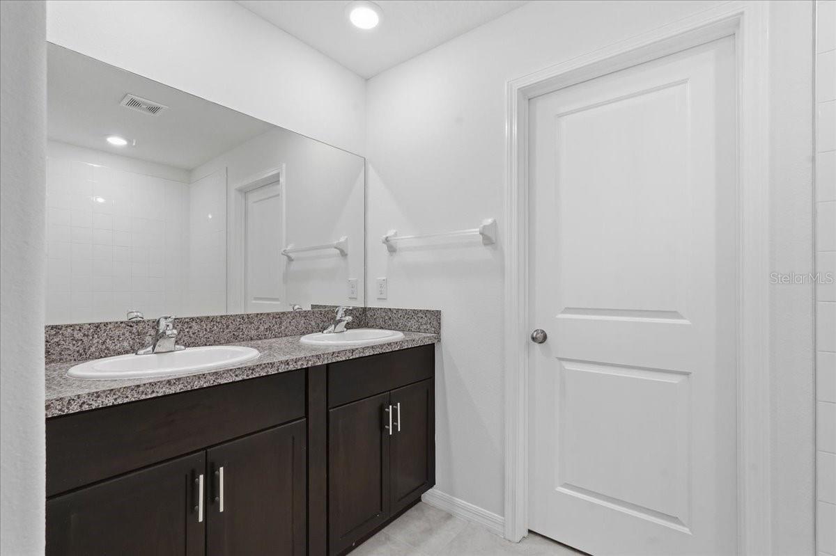 5224 White Chicory Dr Property Photo 29