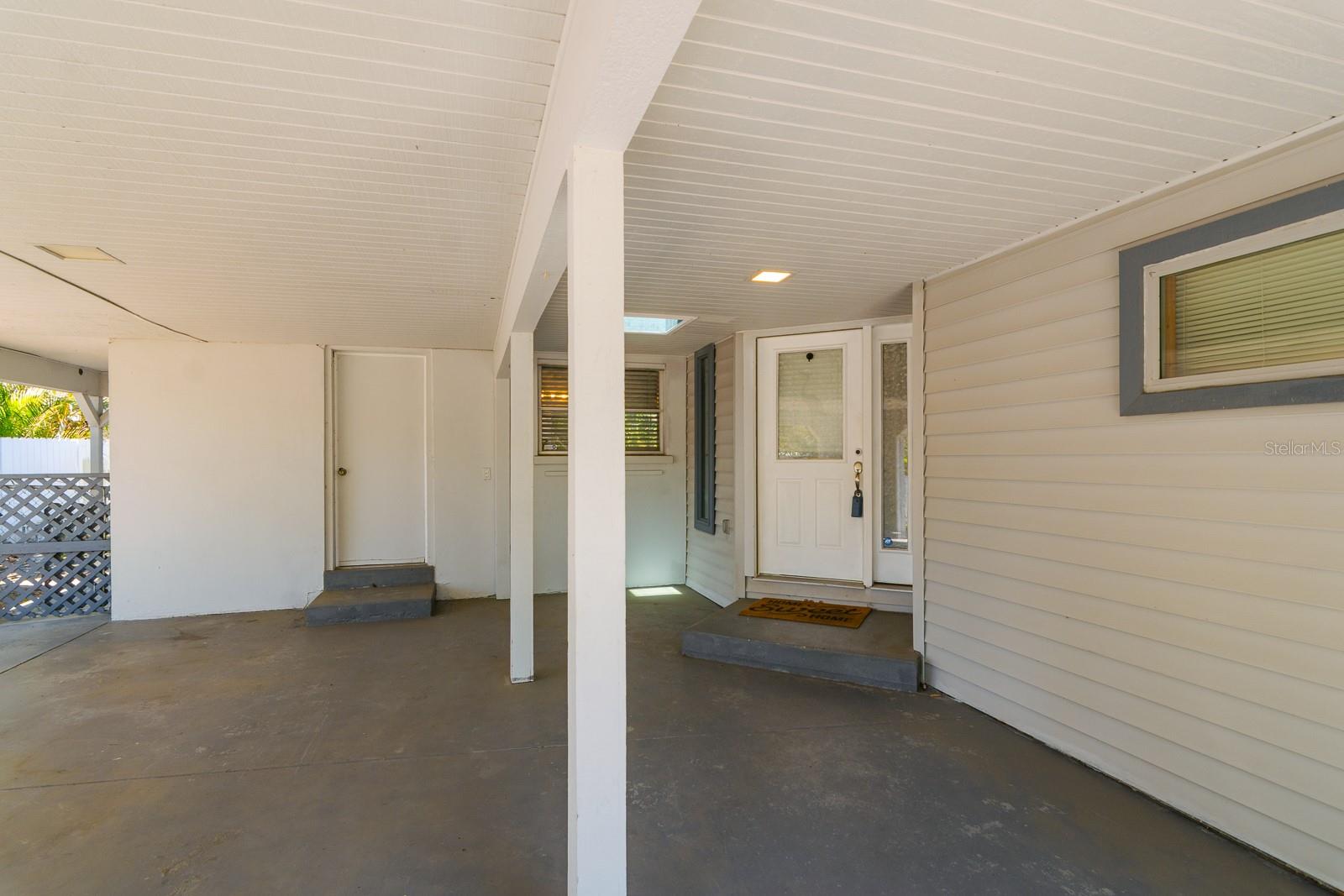 1424 S Evergreen Ave Property Photo 7