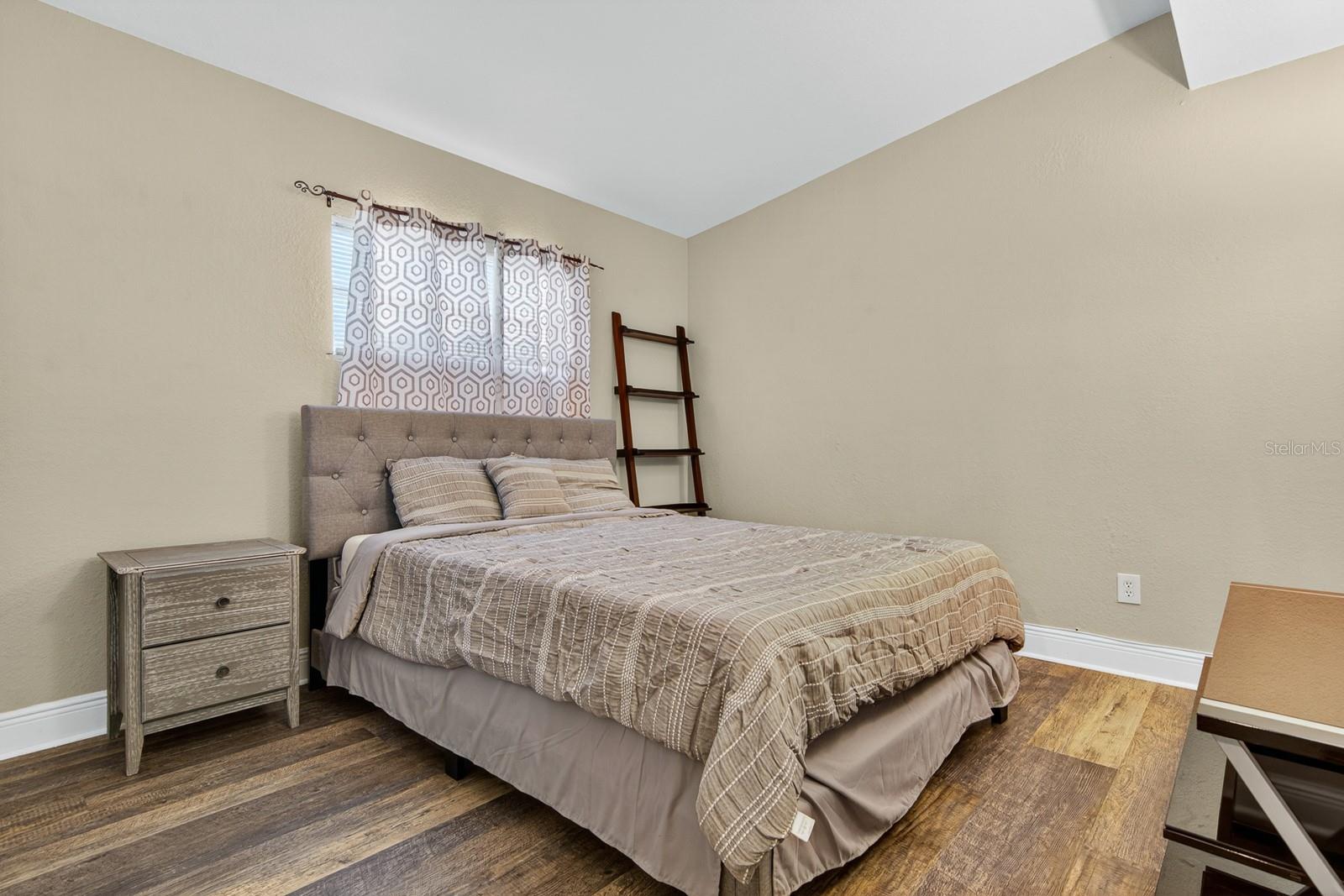 1424 S Evergreen Ave Property Photo 19