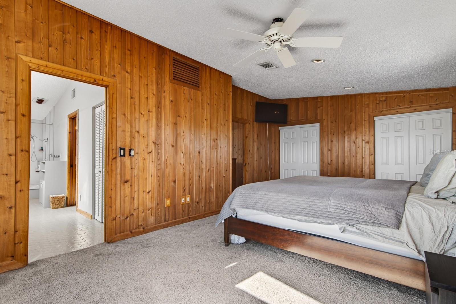 1424 S Evergreen Ave Property Photo 36