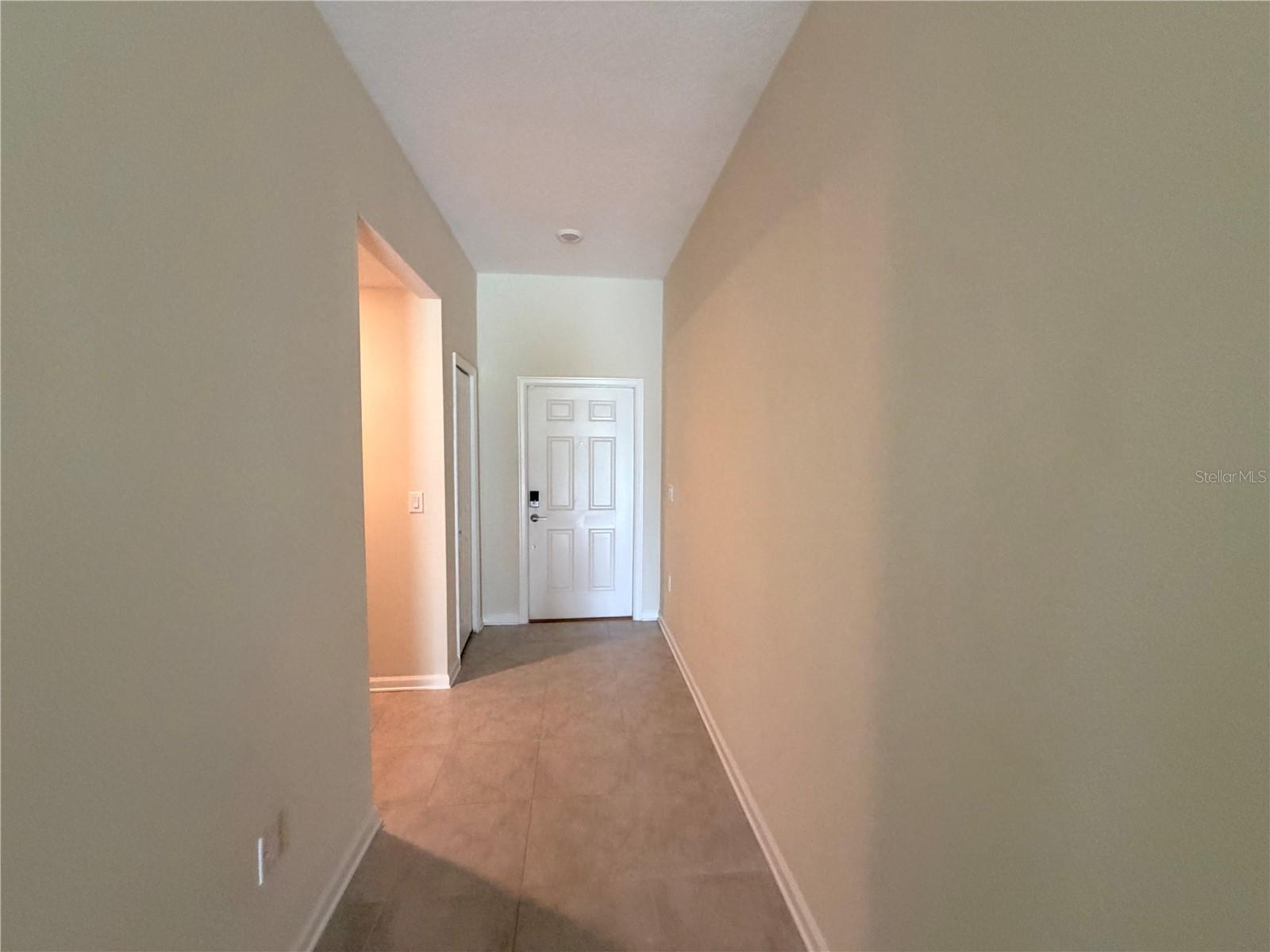 16419 Glassy Loch Loop Property Photo 4