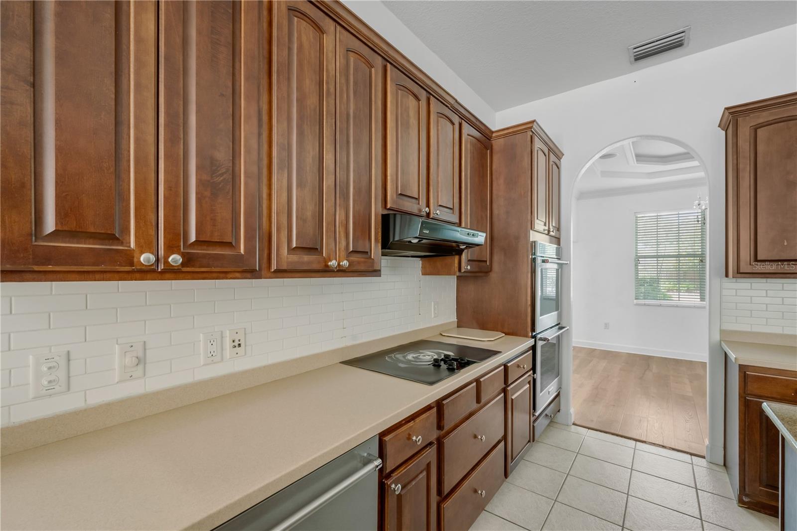 1507 W Windhorst Rd Property Photo 27