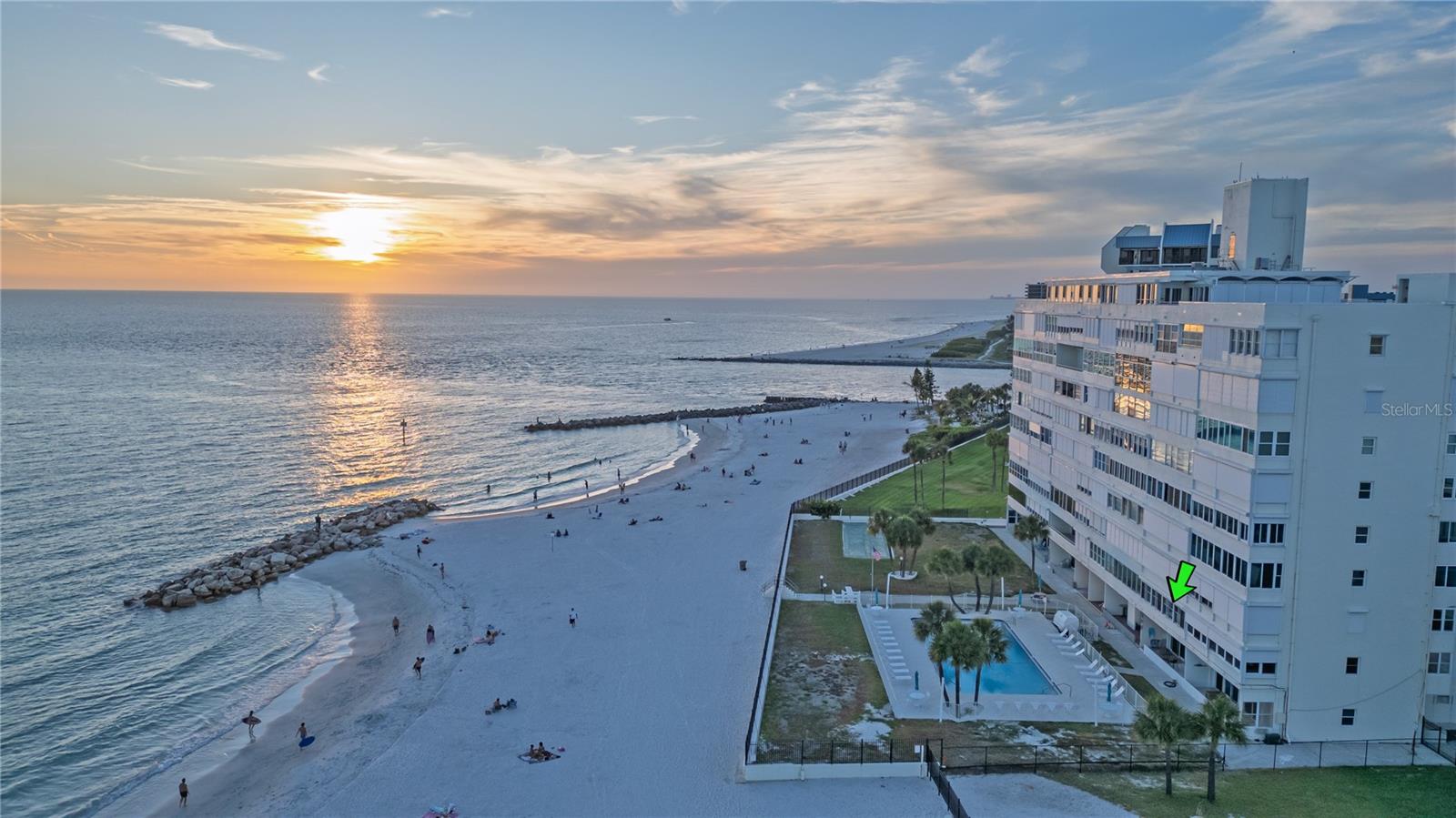 7000 BEACH PLZ #202