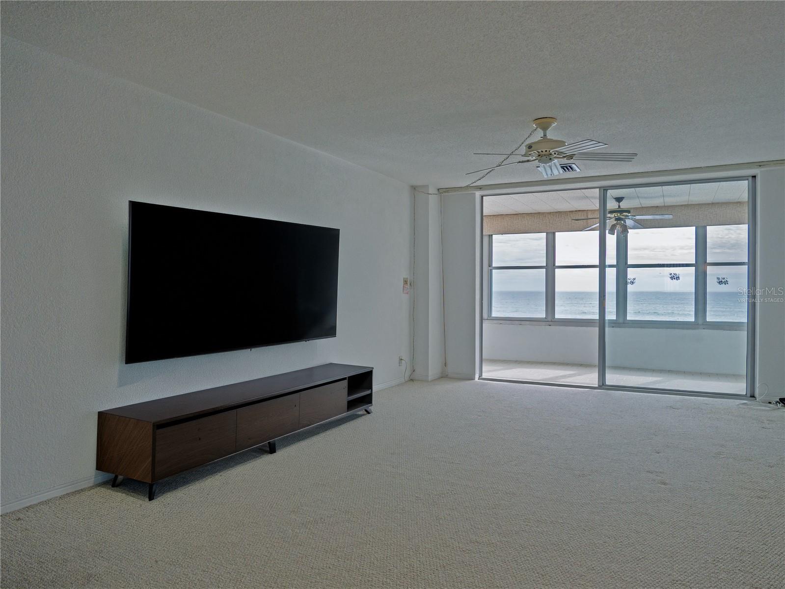 7000 Beach Plz #202 Property Photo 10