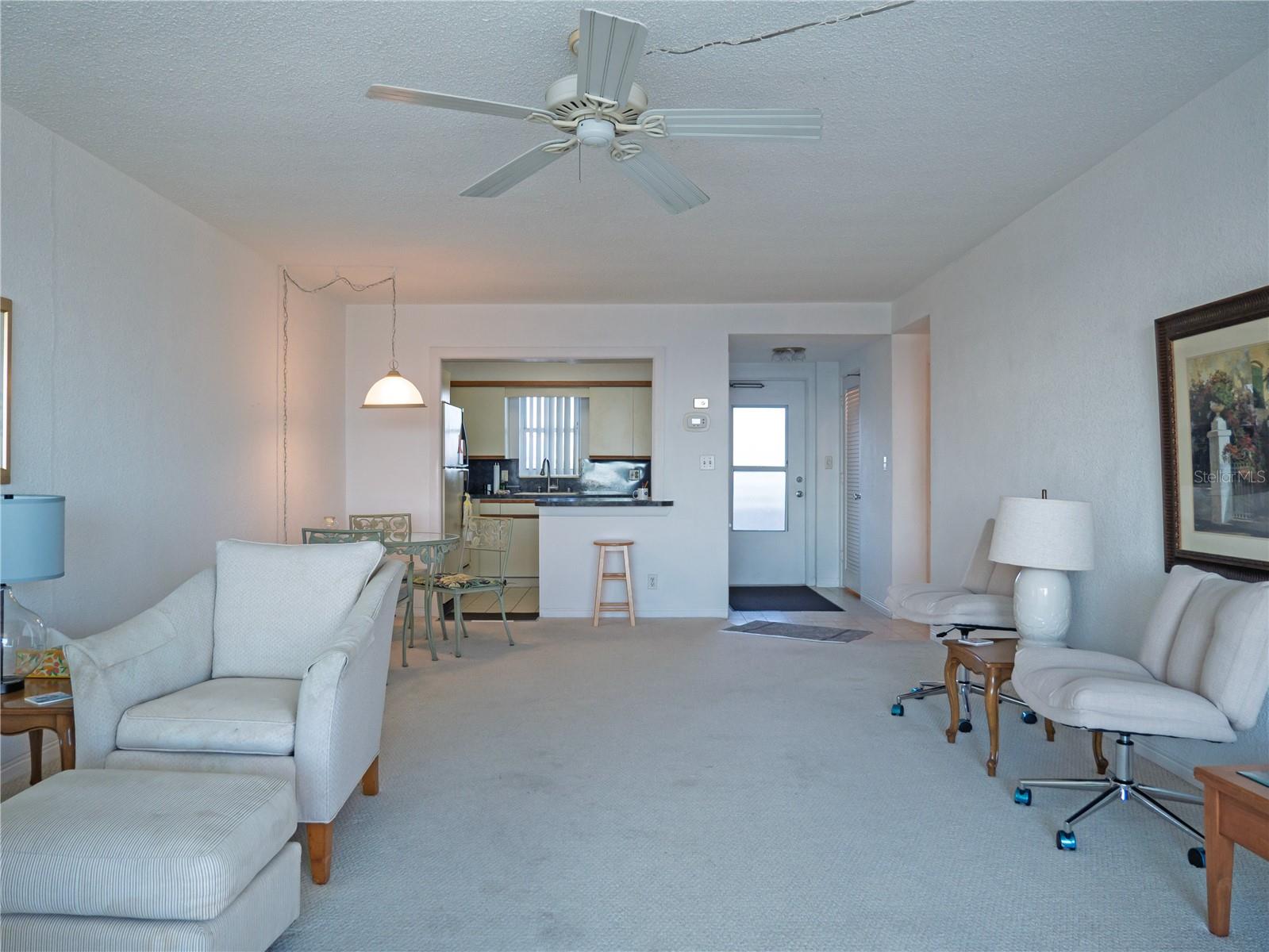 7000 Beach Plz #202 Property Photo 13