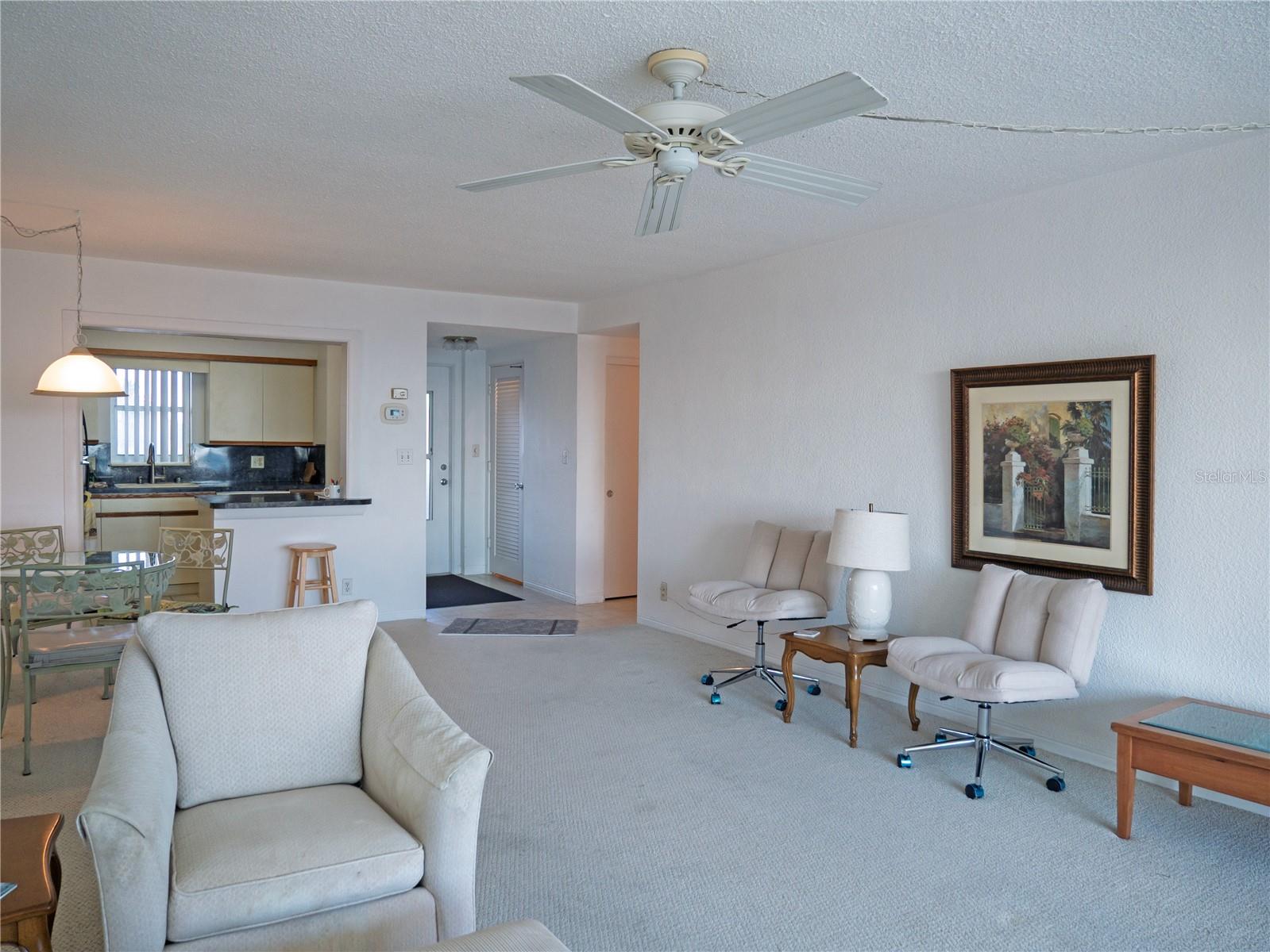 7000 Beach Plz #202 Property Photo 14