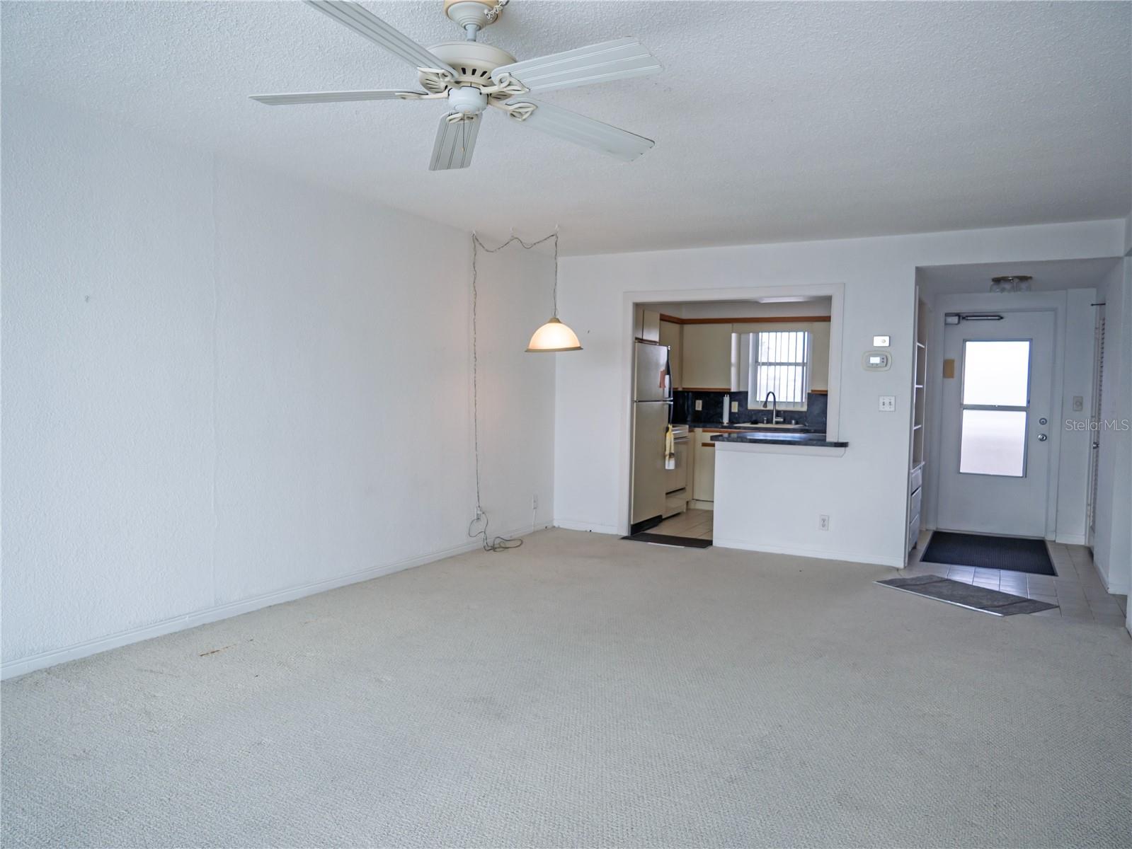 7000 Beach Plz #202 Property Photo 17