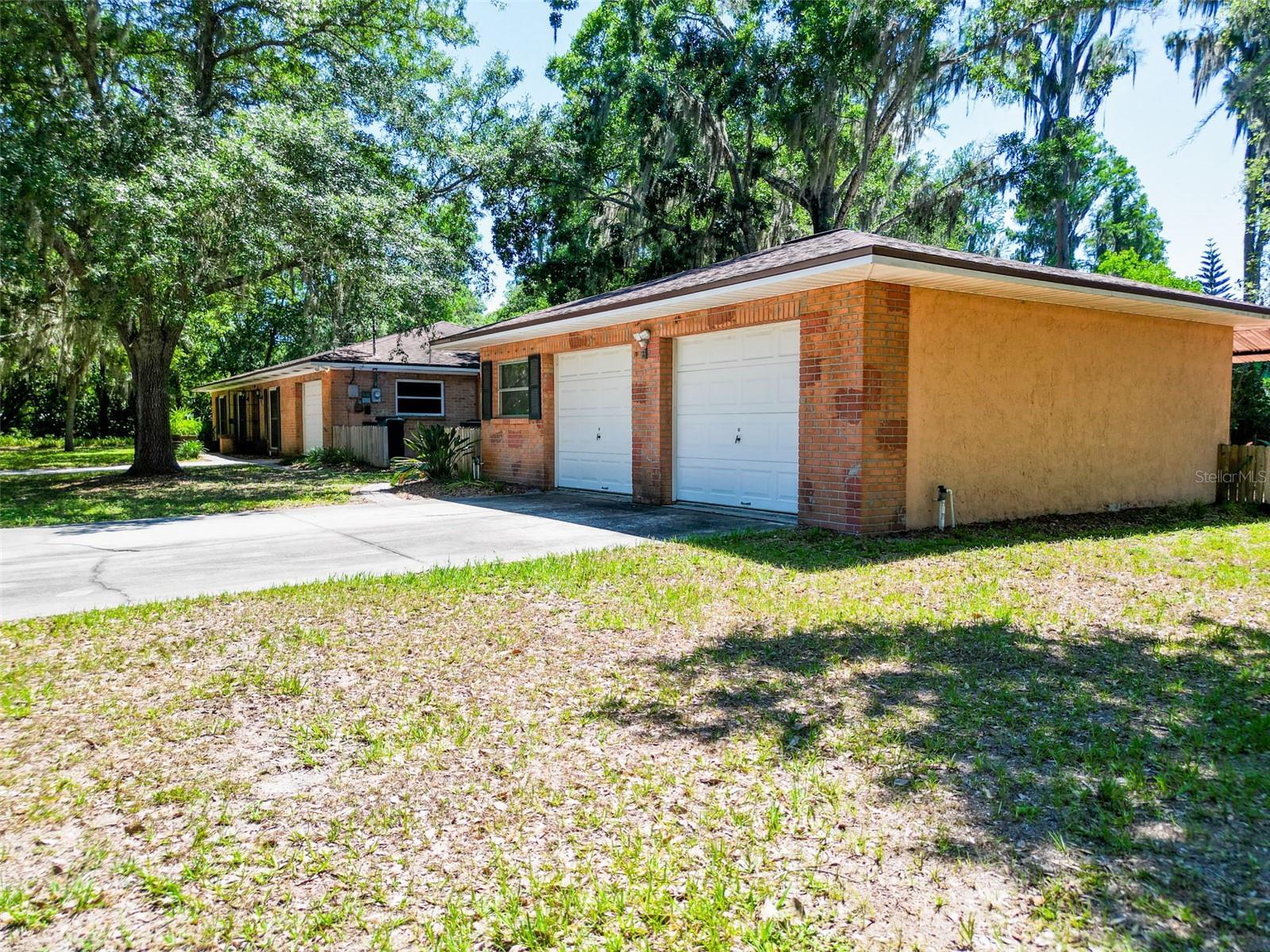 18202 Oakdale Rd Property Photo 11