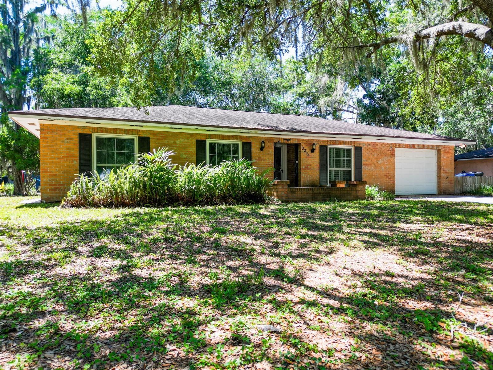 18202 Oakdale Rd Property Photo 12