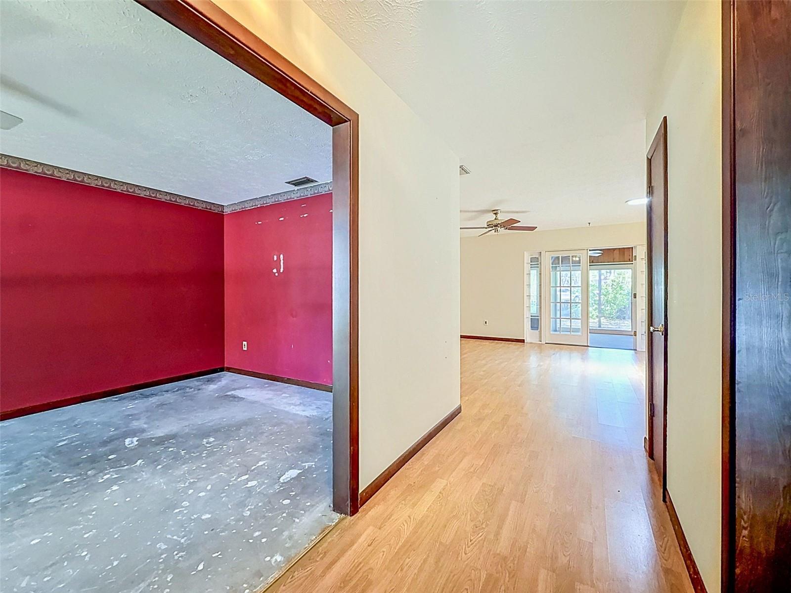 18202 Oakdale Rd Property Photo 18