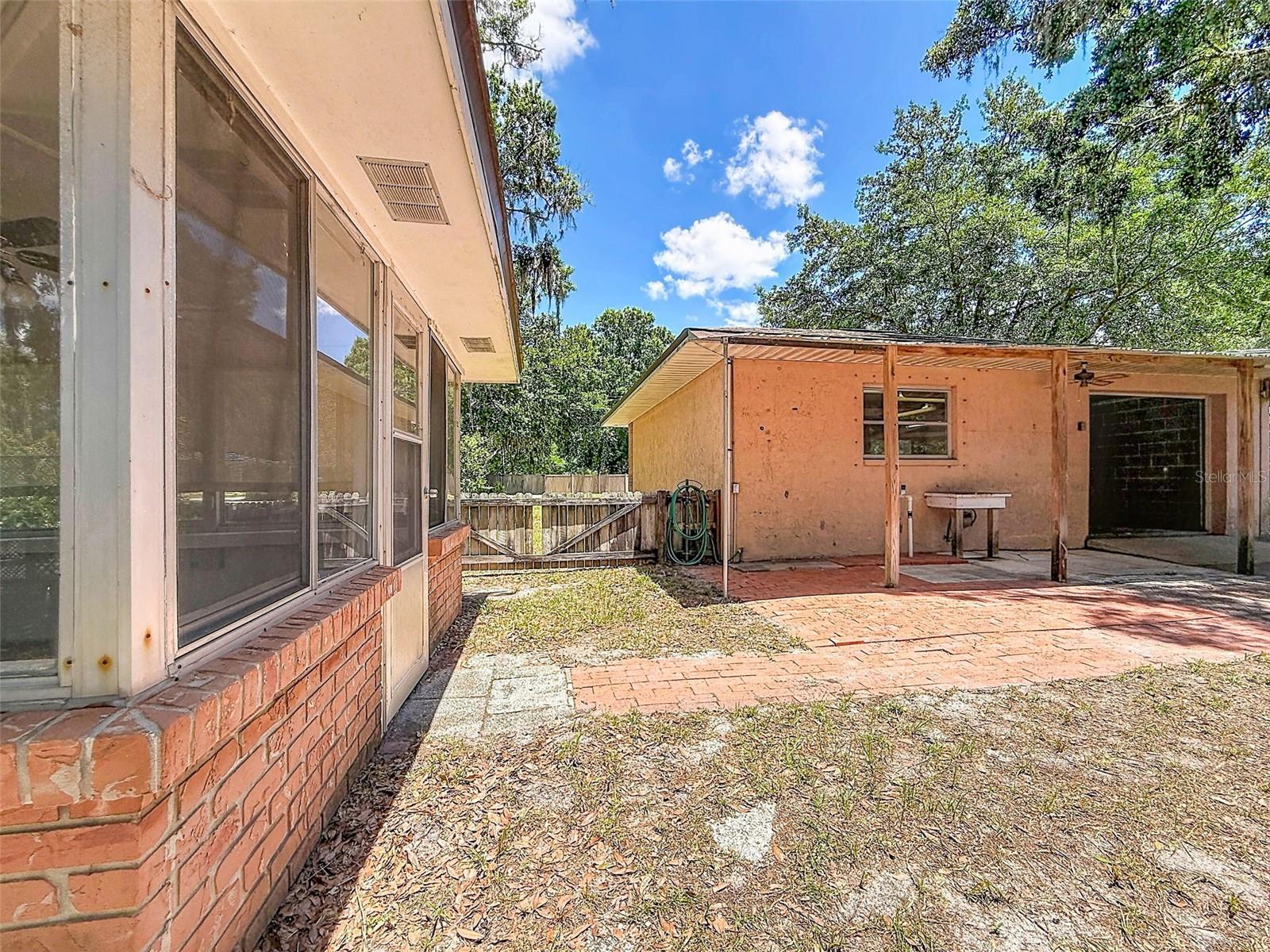 18202 Oakdale Rd Property Photo 57