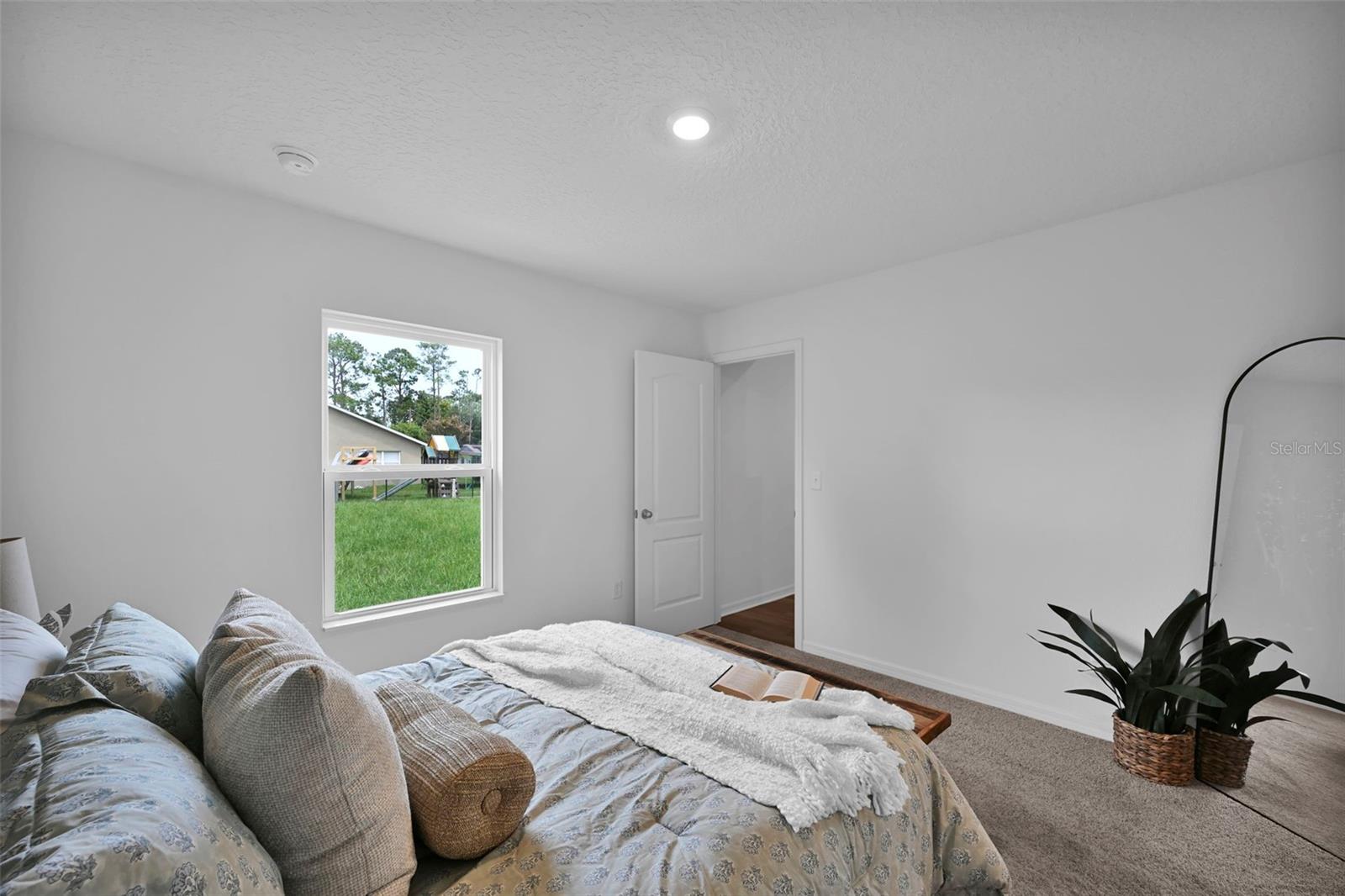 153 Parkview Dr Property Photo 21