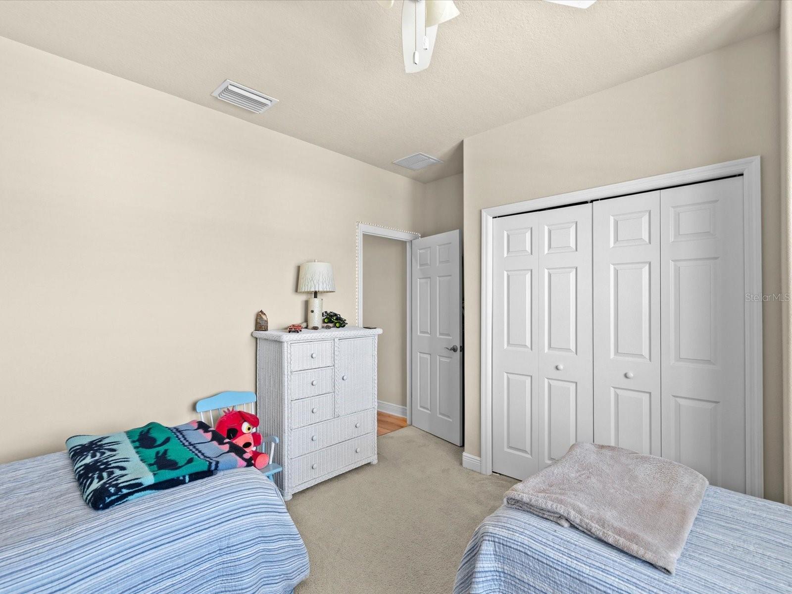 450 Harbor Springs Dr Property Photo 29