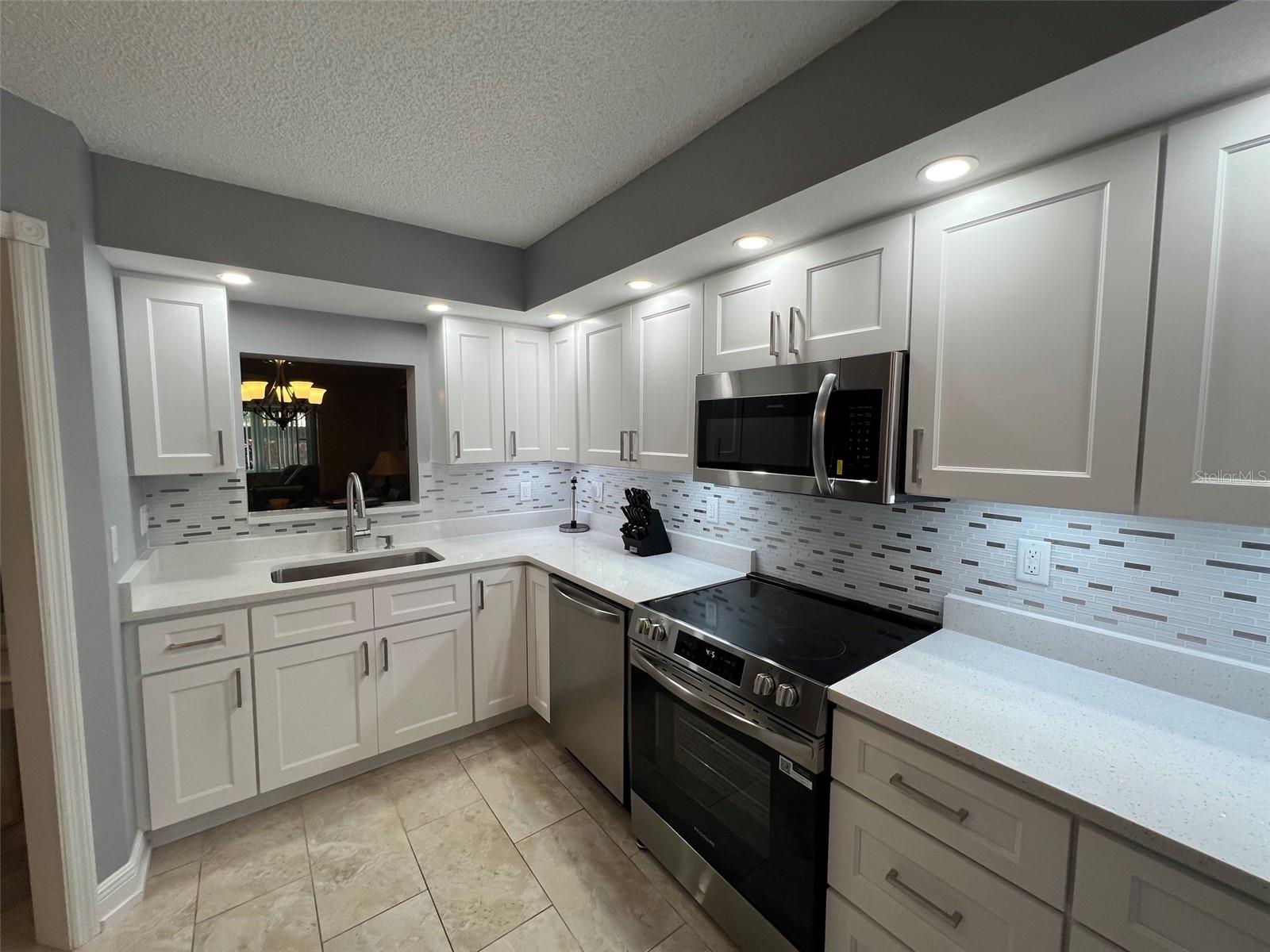 1247 S Martin Luther King Jr Ave #d103 Property Photo 10
