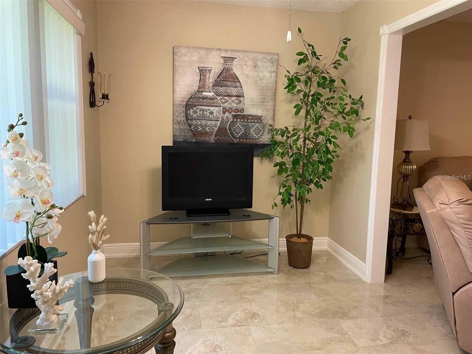 1247 S Martin Luther King Jr Ave #d103 Property Photo 18