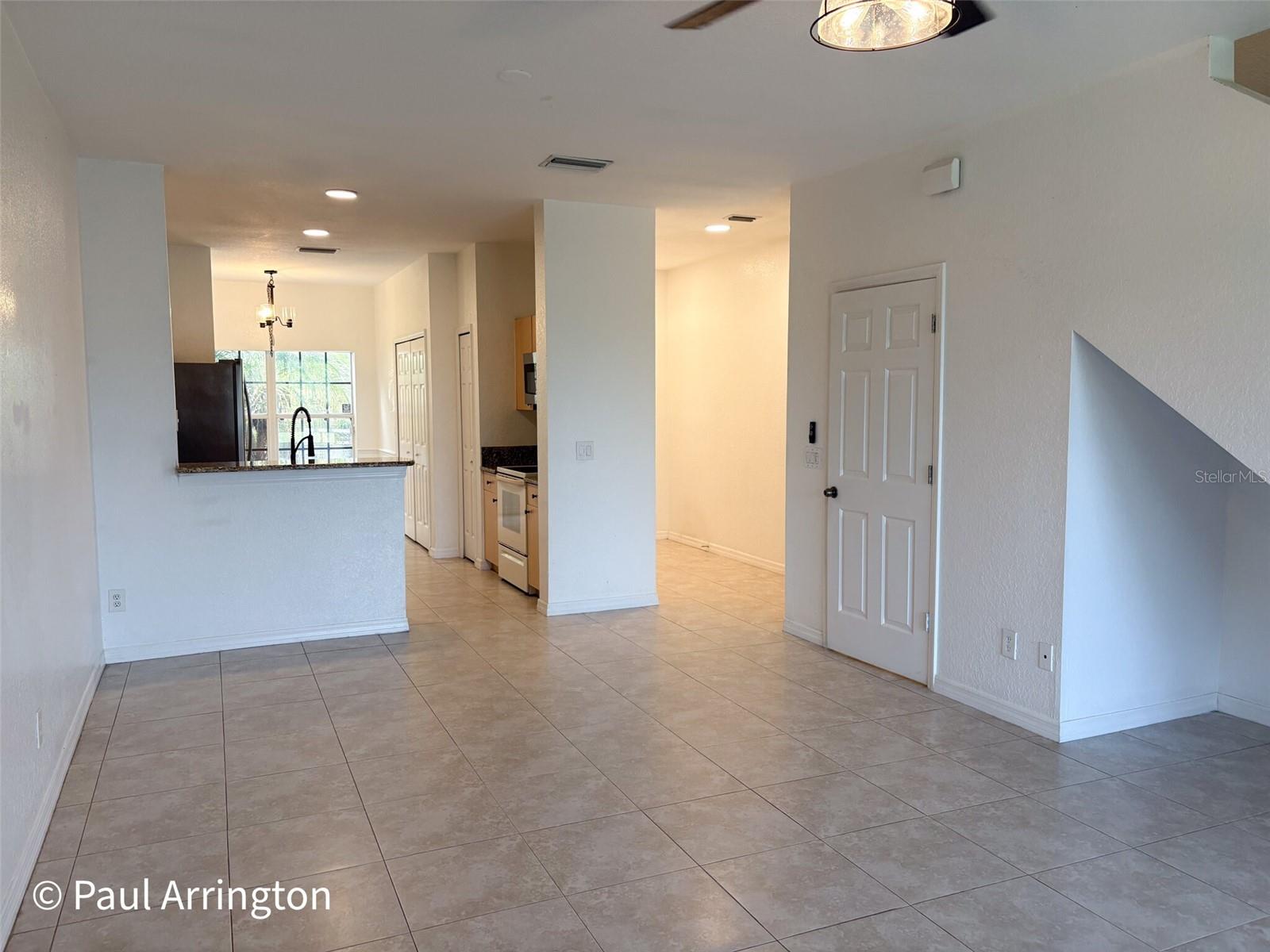 10922 Winter Crest Dr Property Photo 9