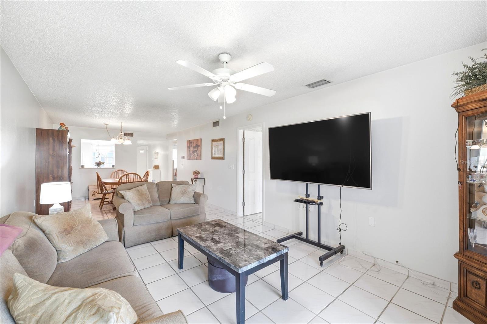 11210 Carriage Hill Dr #5 Property Photo 13