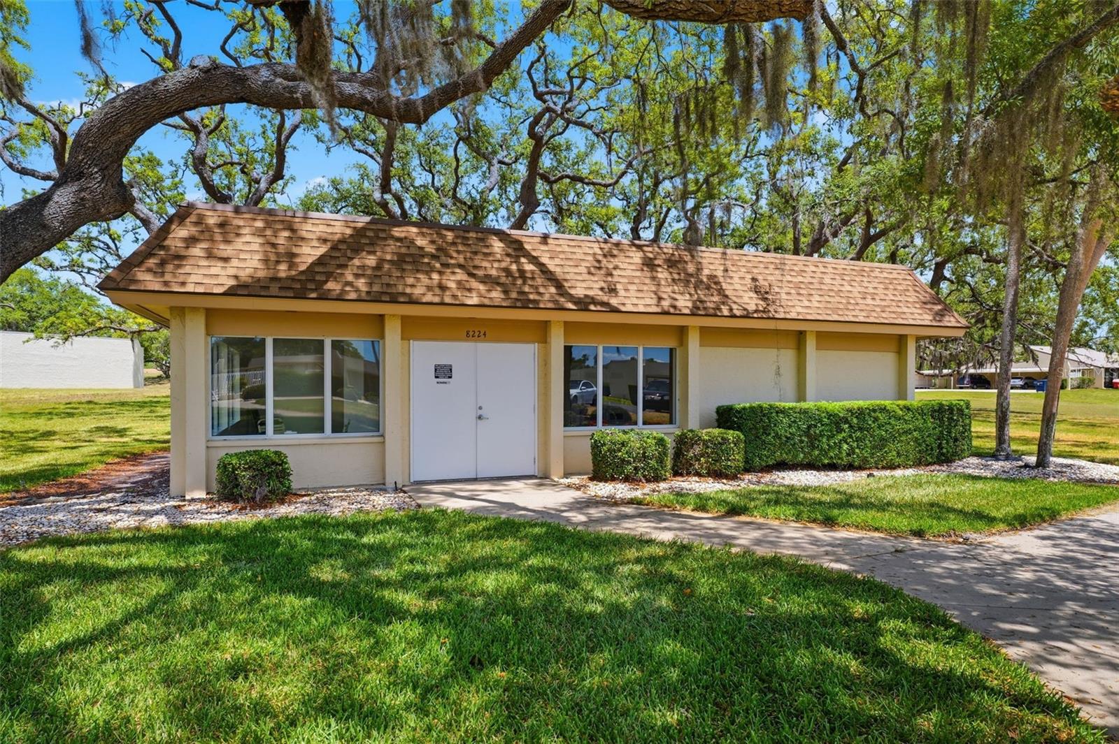 11210 Carriage Hill Dr #5 Property Photo 41