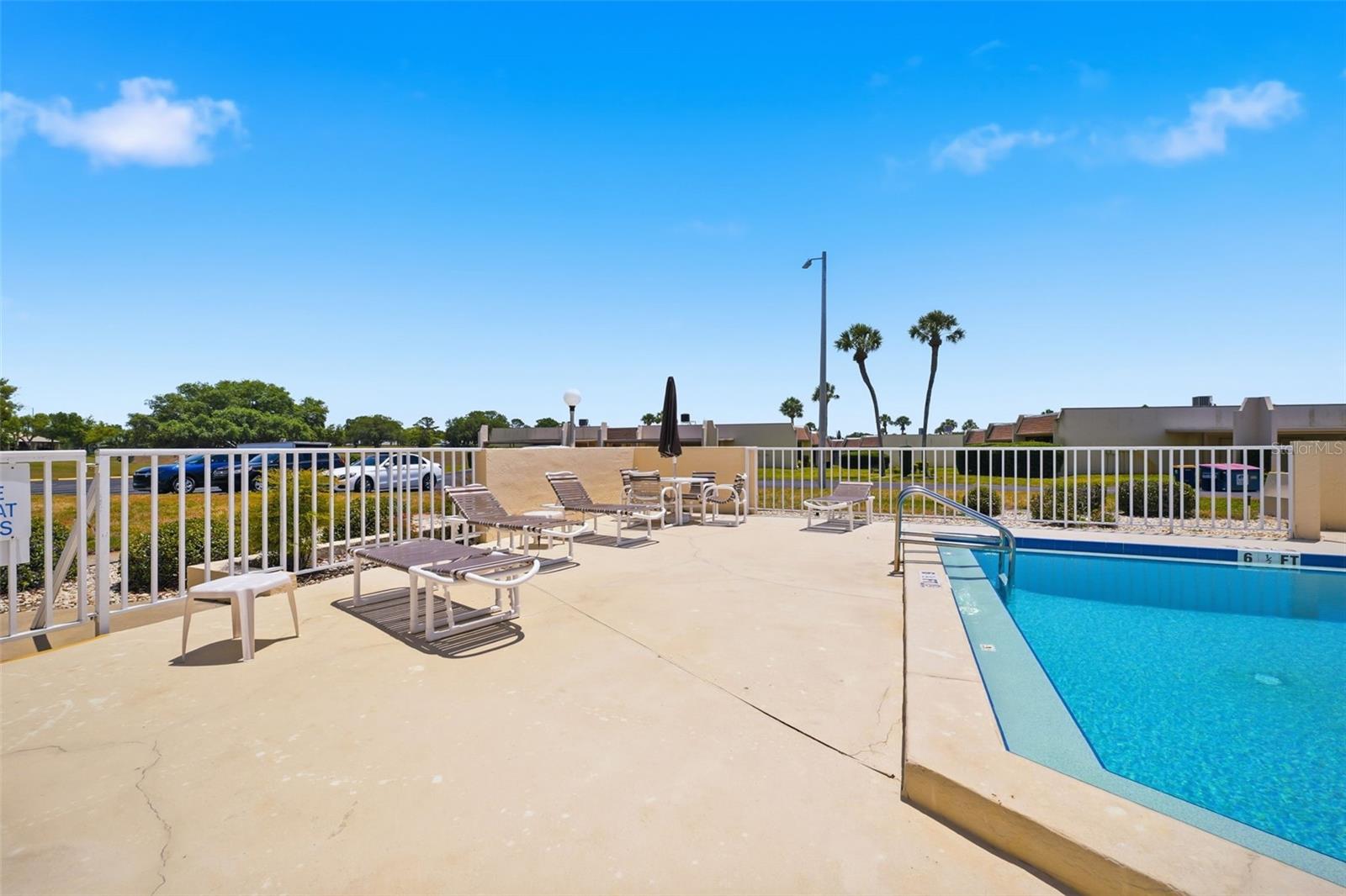 11210 Carriage Hill Dr #5 Property Photo 44