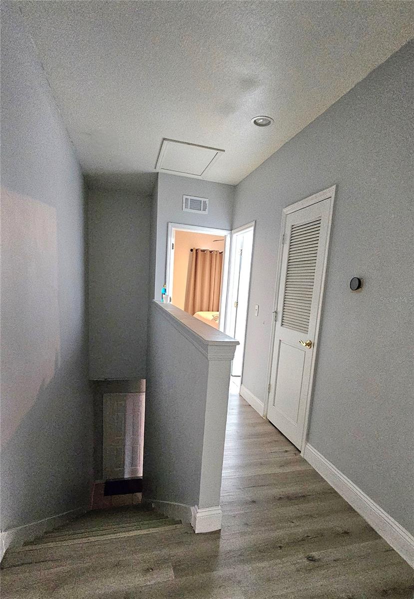 13612 N 21st St #2 Property Photo 6