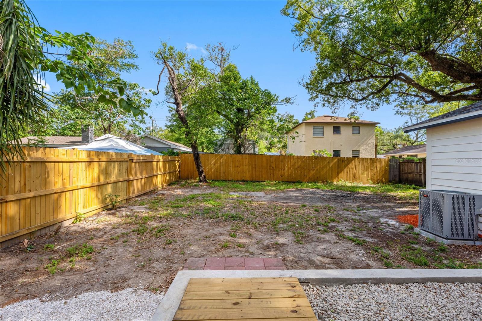 1208 E Chilkoot Ave Property Photo 32