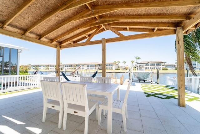 4825 Floramar Ter Property Photo 9