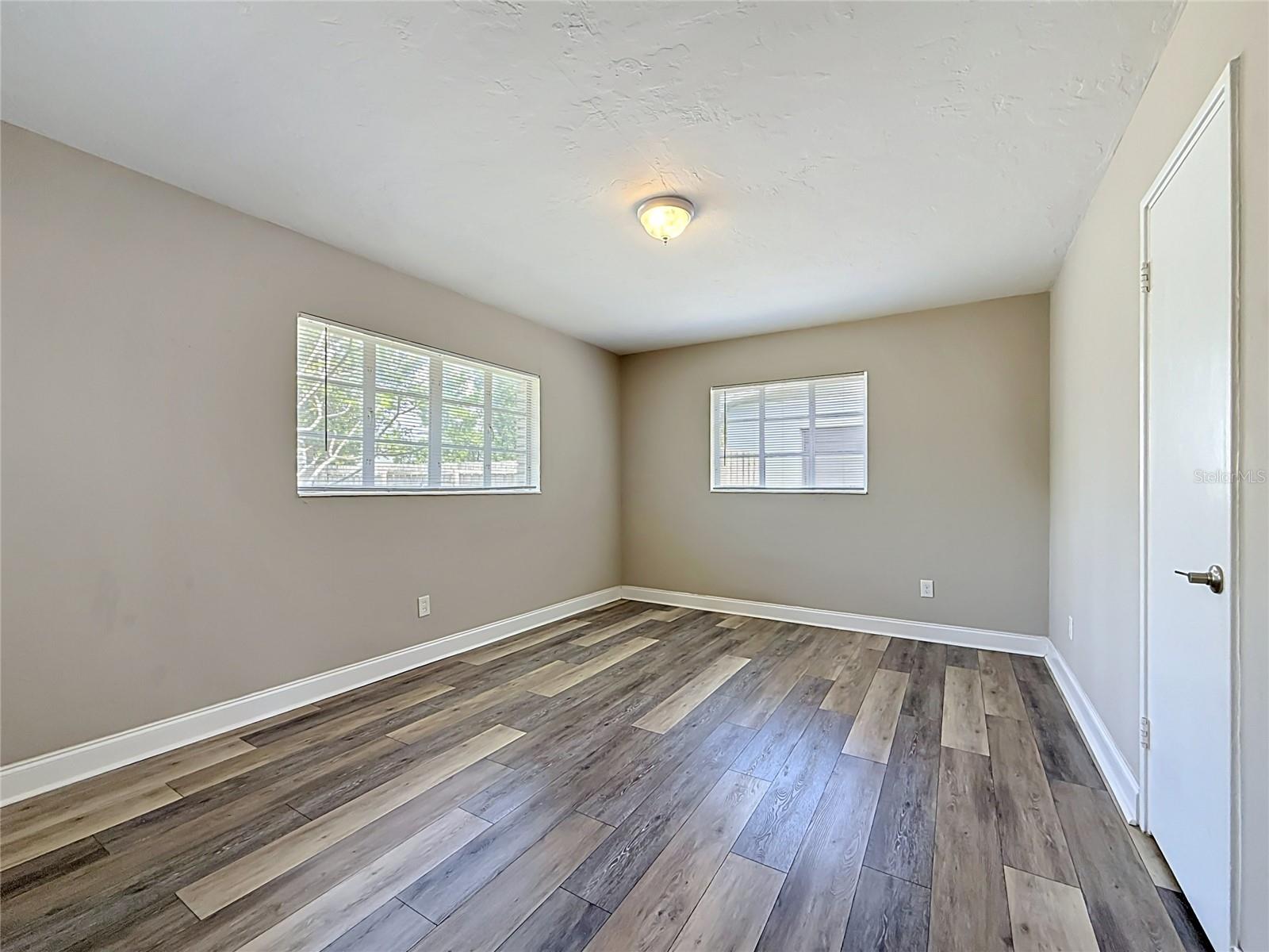4509 S Hale Ave Property Photo 18