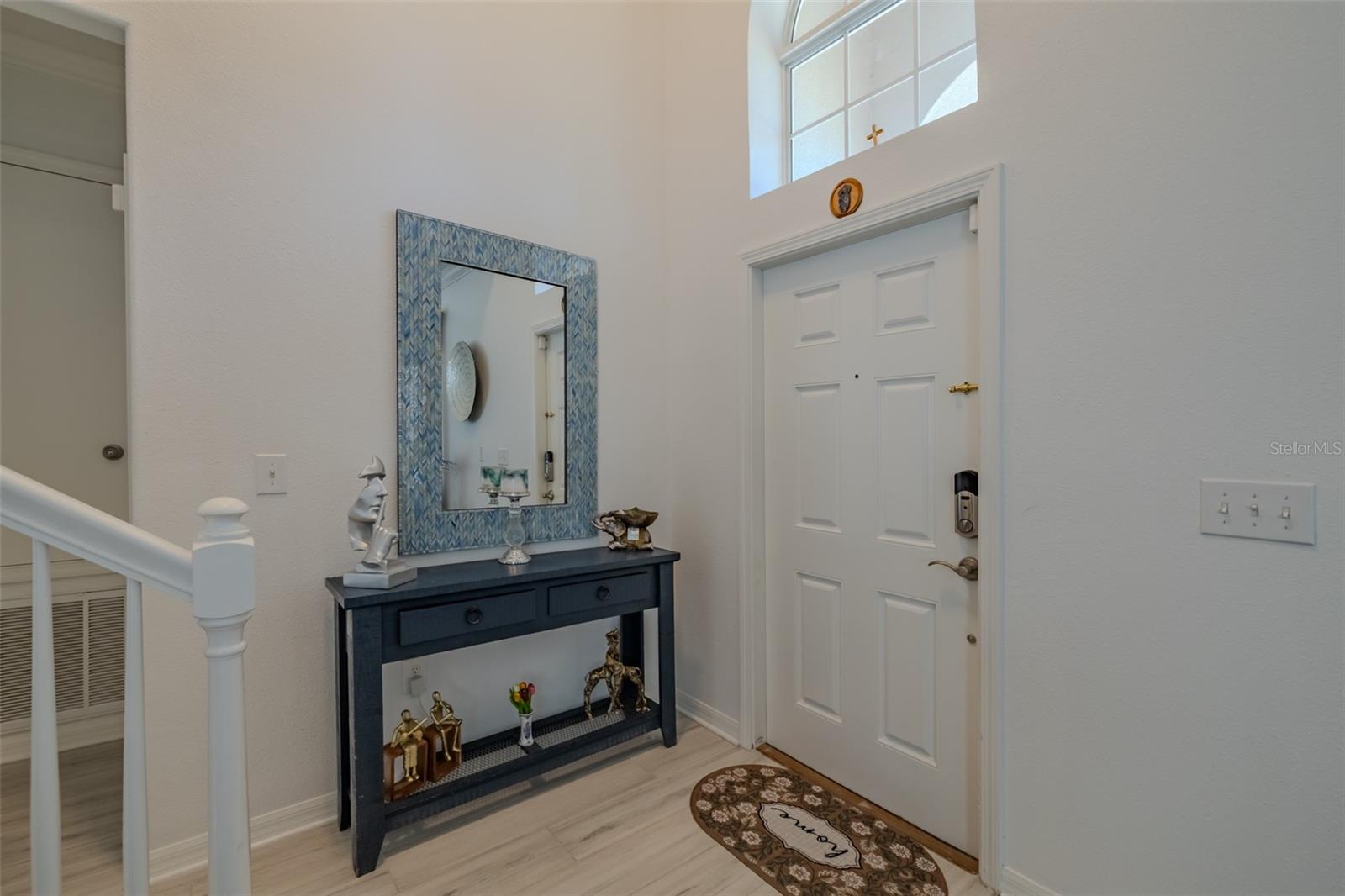 13804 Trull Way Property Photo 3