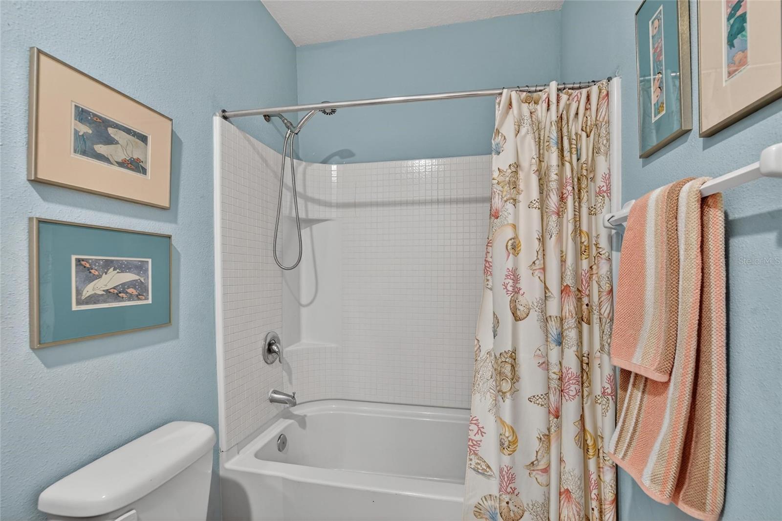6936 Breezy Palm Dr Property Photo 35