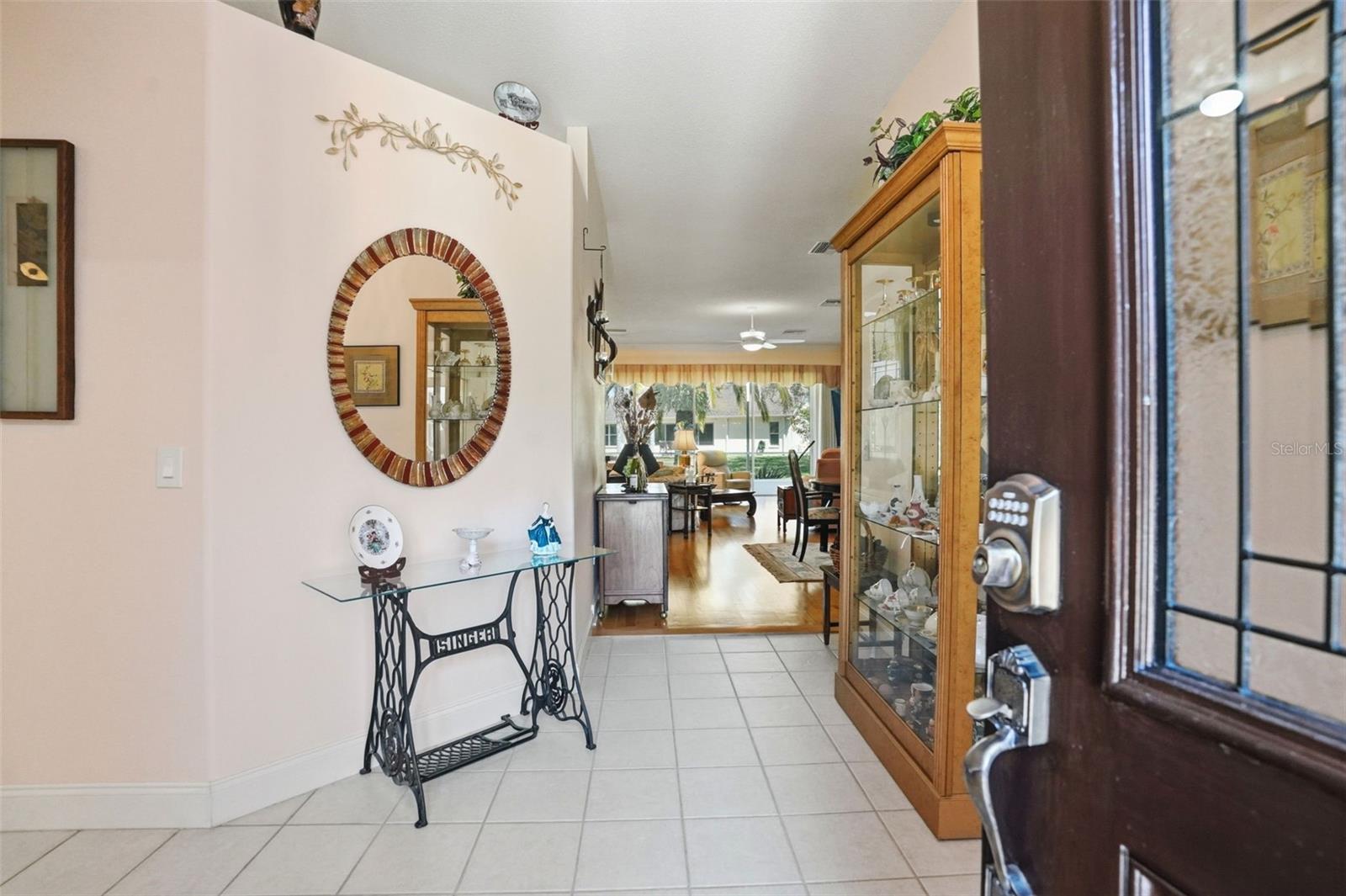 1430 Canberley Ct Property Photo 7